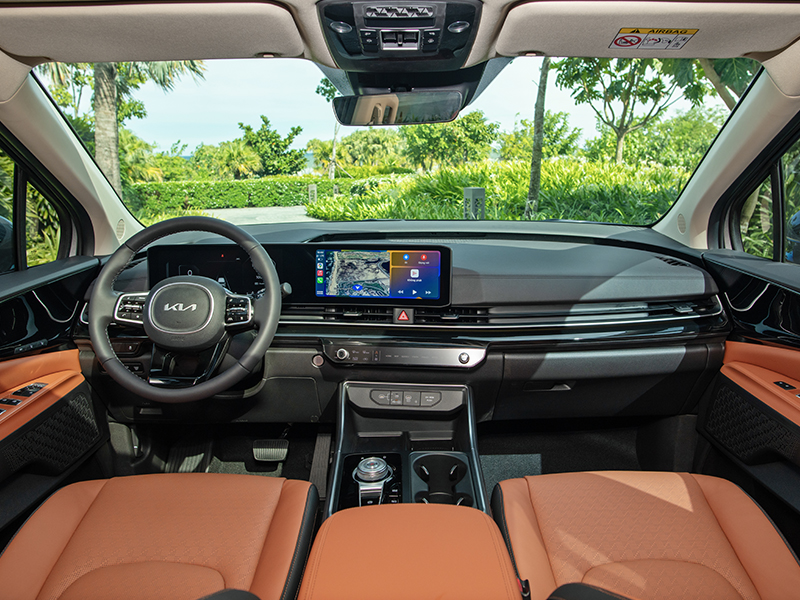 New KIA Carnival 2.2D Signature 7S - Ảnh 4