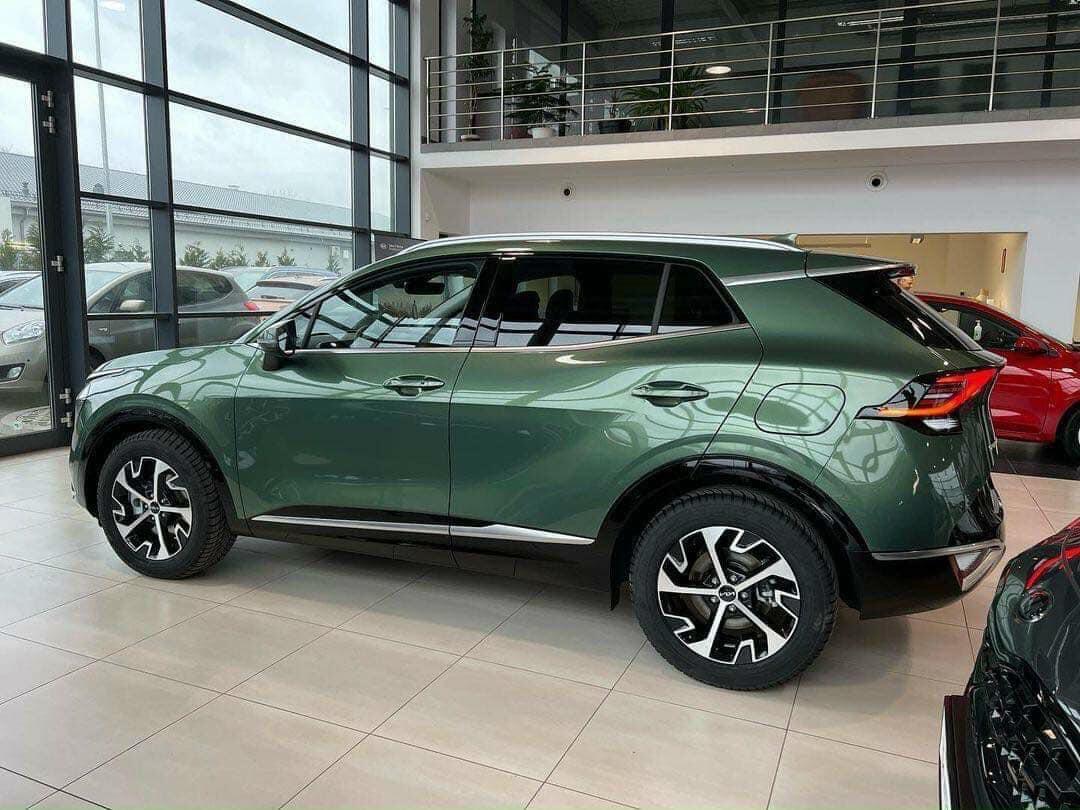 KIA Sportage 1.6T Signature AWD (X-Line) - Ảnh 3