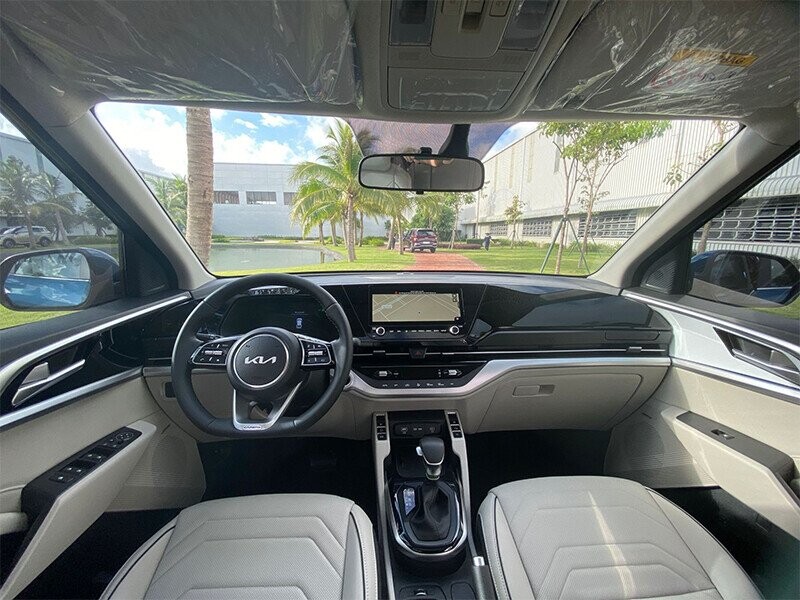 KIA Carens 1.4T Signature - Ảnh 3