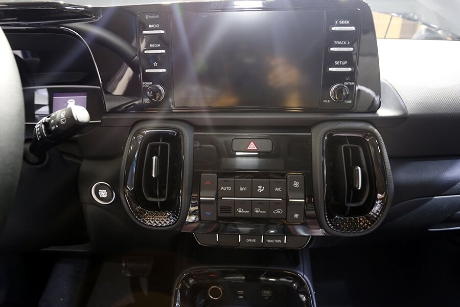KIA Sonet AT Premium - Ảnh 9