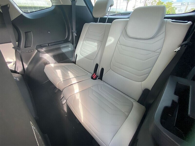 KIA Carens 1.4T Signature - Ảnh 6